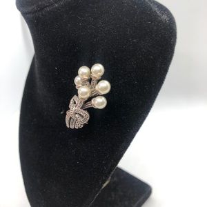 NWOT Sterling Fox pearls bow flower bouquet pin brooch.